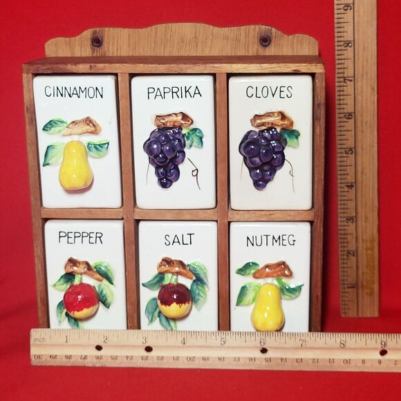 Vintage Wood Spice Rack Ceramic 3 D Fruit Spice Shakers - Picture 8 of 13